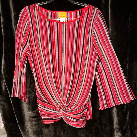 🌻Women’s Ruby Rd Top - Picture 6 of 6